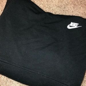 Nike hooded neck black hoodie